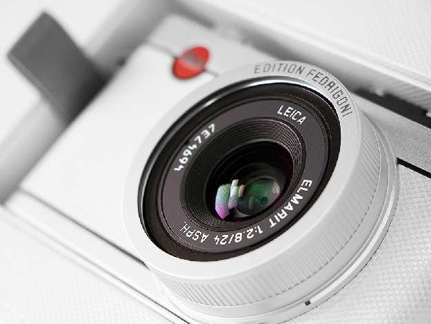 徕卡发布了一款 X2 相机，全球只有 25 套！